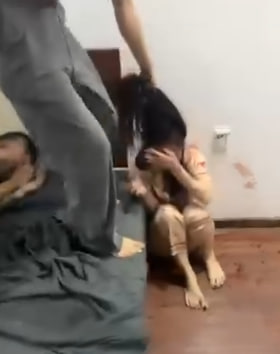 (Clip) đánh ghen “gơ xả đồ” hot nhất MXH hôm nay